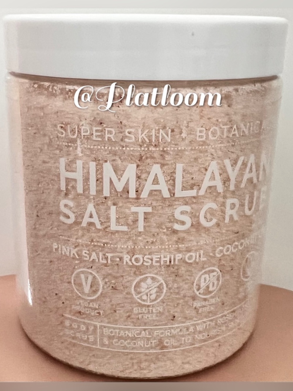 Luxurious Pink Himalayan Salt Scrub With Rose Hip & Coconut Oil.